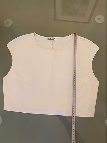 m Beden Zara beyaz crop bluz