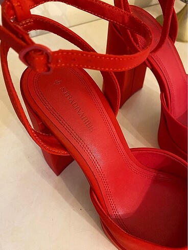 Stradivarius platform topuk ayakkabı - Görsel 6