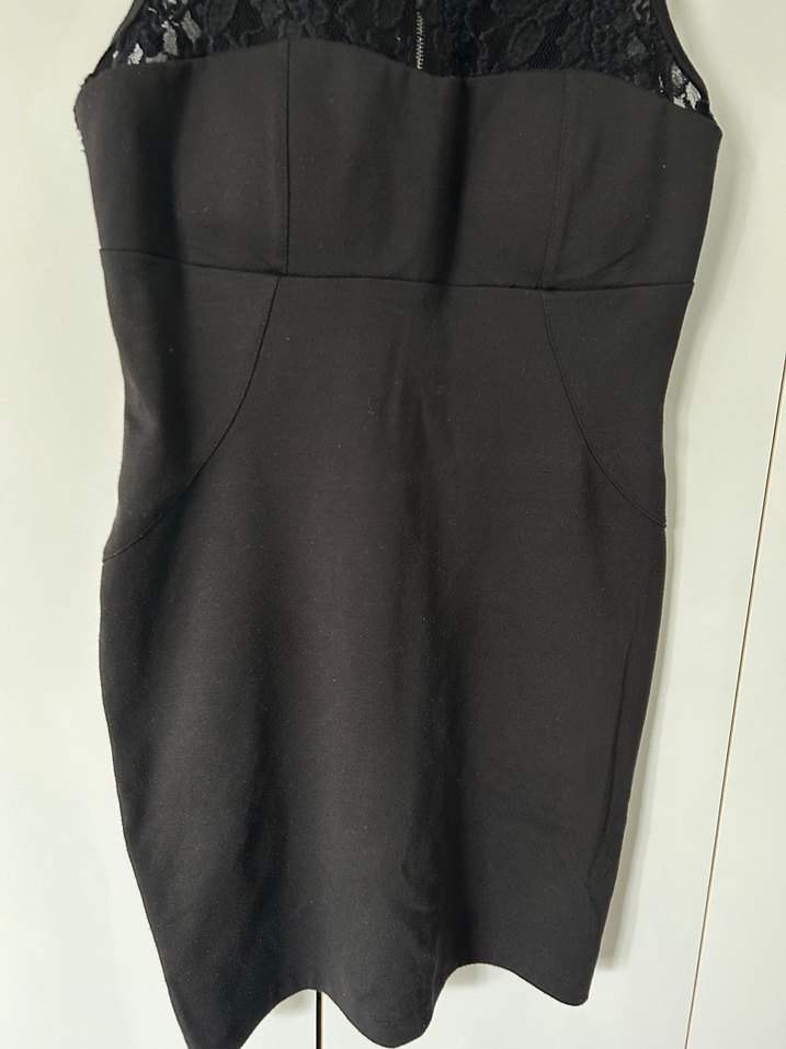 Dantel Detaylı Siyah Kısa Kadın Elbise - Görsel 3