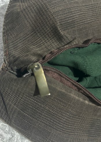 Zincir Detaylı Kahverengi Süet Kadın Çanta - Görsel 4