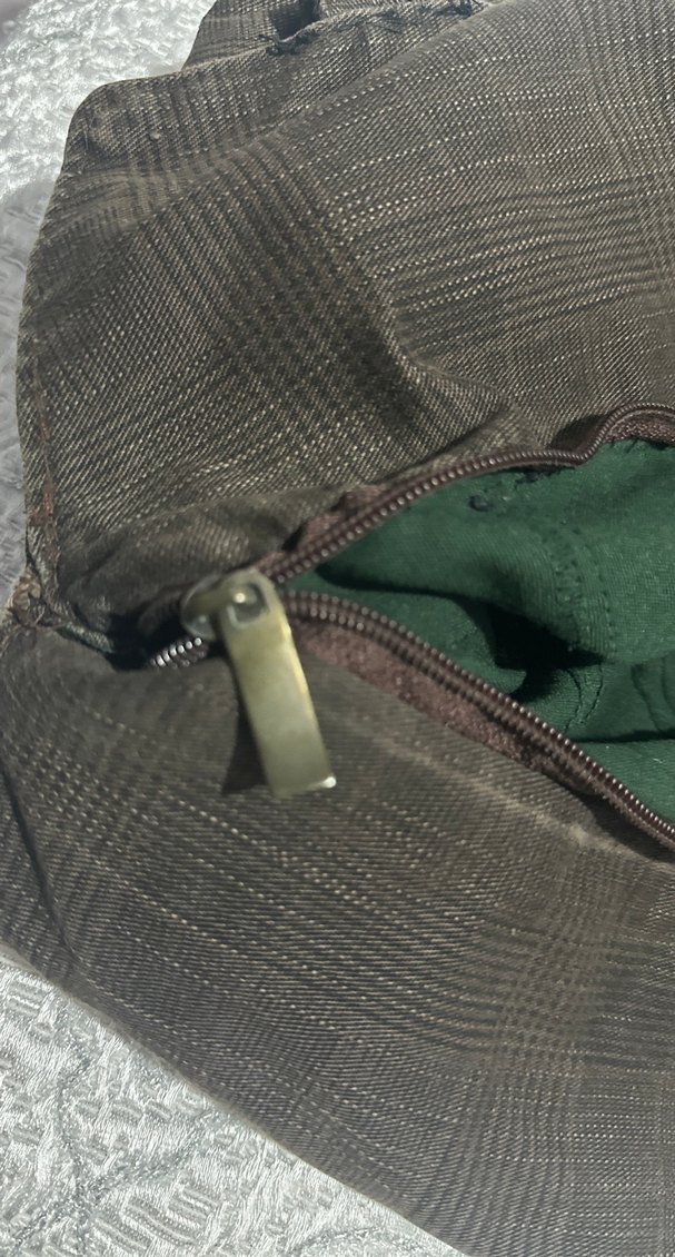 Zincir Detaylı Kahverengi Süet Kadın Çanta - Görsel 4