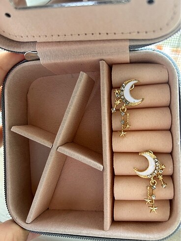 Accessorize Şık Küpe bileklik