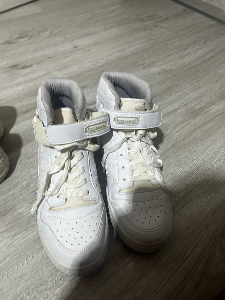 Beyaz Bağcıklı Kadın Spor Ayakkabı - Görsel 2