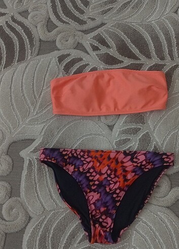 HM bikini