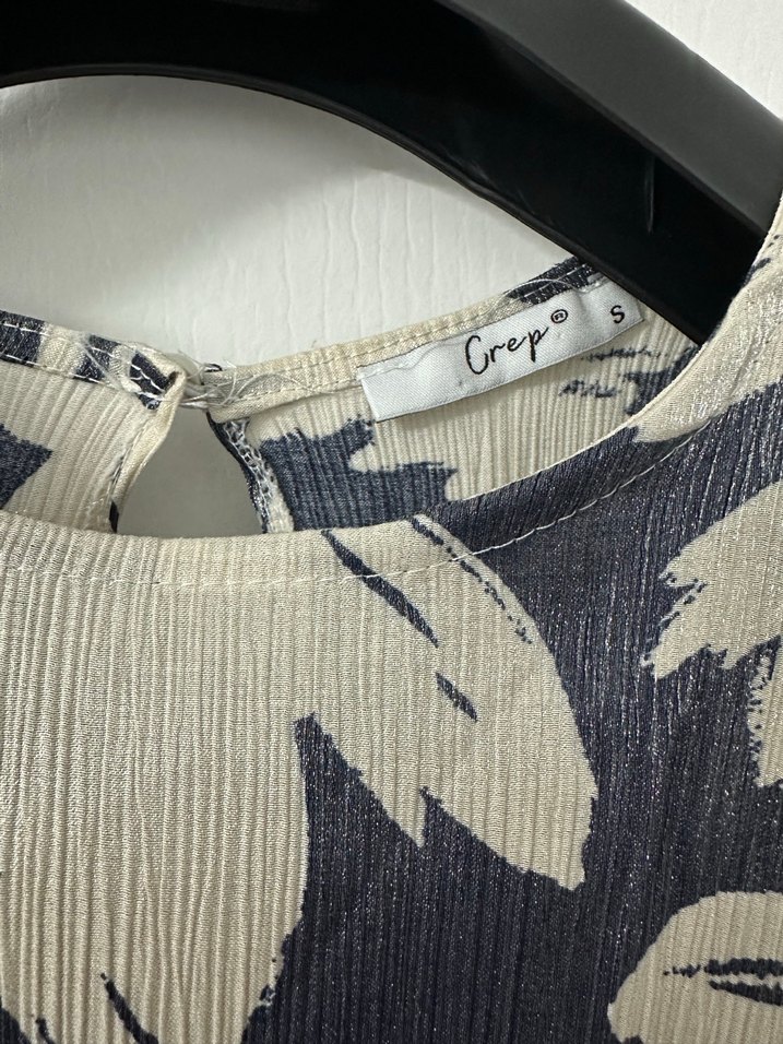 Kadın Bej Siyah Piliseli Uzun Elbise - Görsel 3