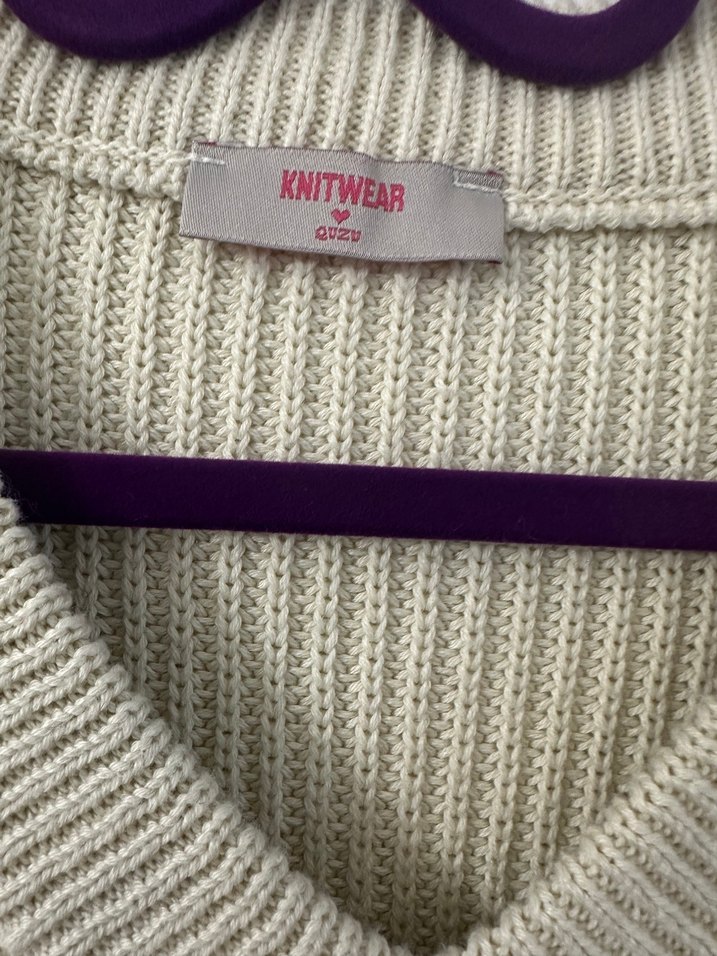 V Yaka Çizgili Rahat Örgü Kadın Kazak - Görsel 2