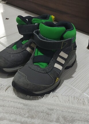 29 numara adidas çocuk bot