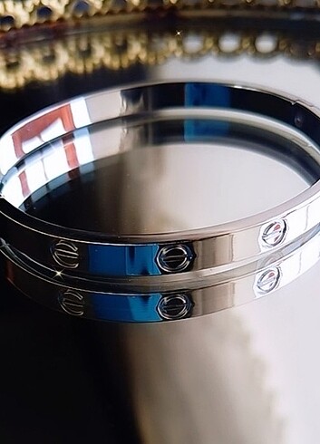 Cartier bilezik