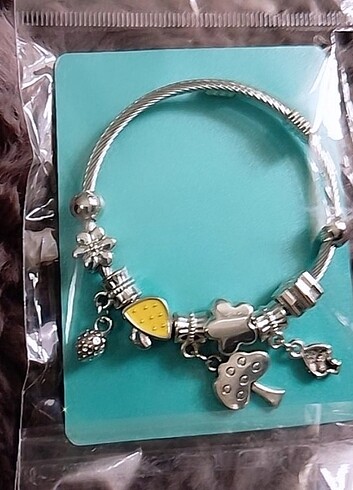 Charm bilezik 
