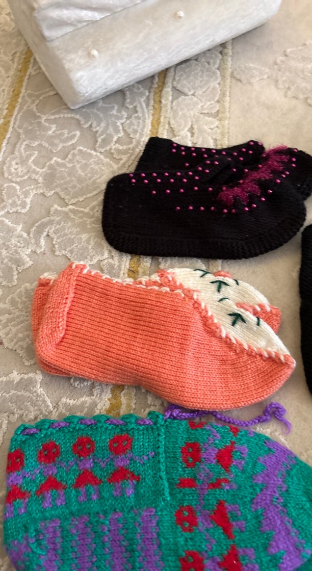 Çeyizden El Örgüsü Renkli ve Desenli Çoraplar patik - Görsel 4