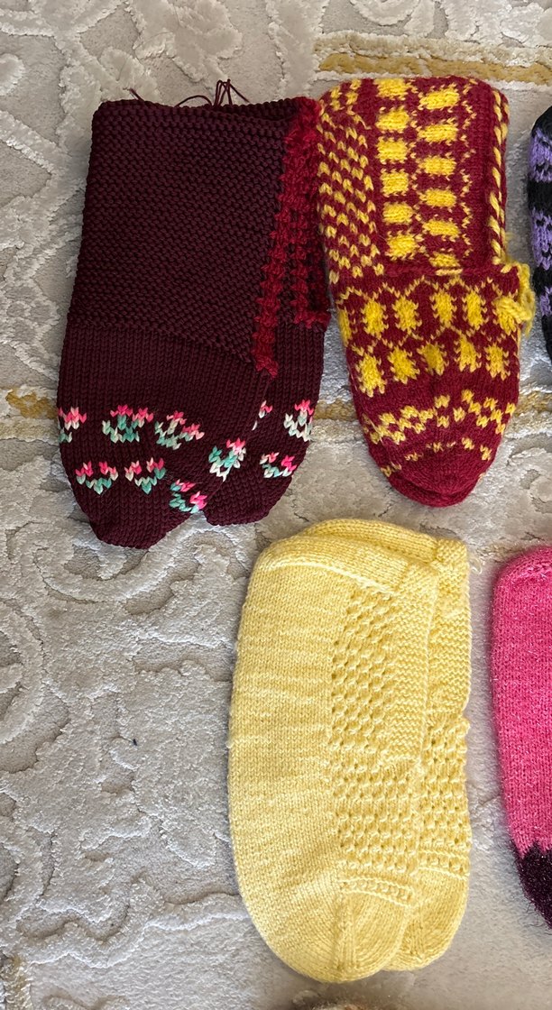 Çeyizden Renkli El Örgüsü Patikler - Görsel 3