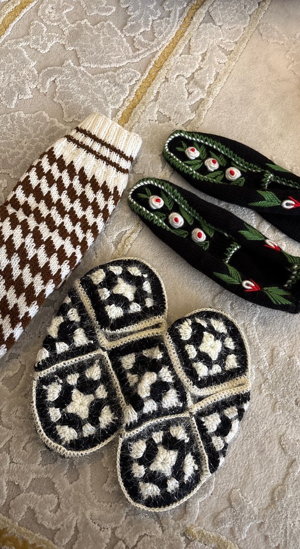 El işi örgü çorap ve terlik seti - Görsel 4