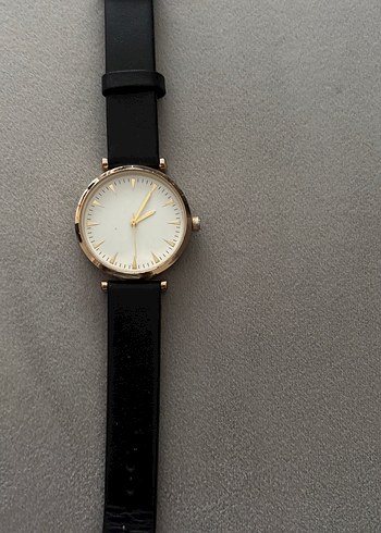 Siyah Minimalist Kadın Kol Saati - Görsel 2