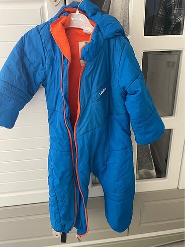Deichmann Astronot mont