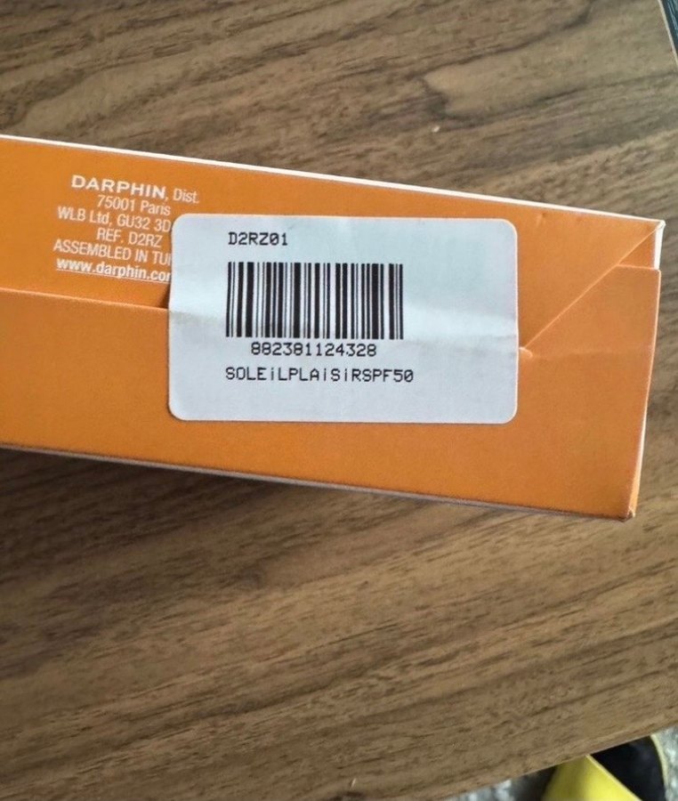 Darphin SPF 50 Güneş Koruma ve Işıltılı Cilt Seti - Görsel 2