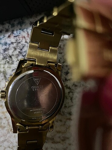 Beden Guess swarovski taşlı şık saat orjinal