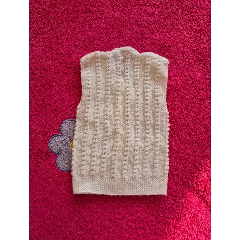 Kız Çocuk Örgü Beyaz Kolsuz Yelek - Görsel 2