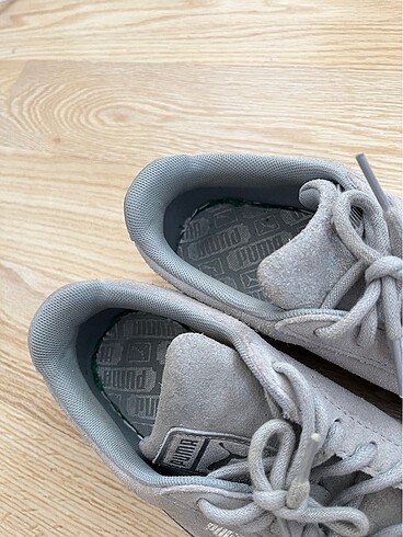 Sneaker