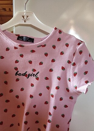 Bershka crop tshirt 