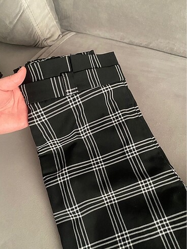 H&M Ekoseli pantolon