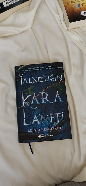 Yalnızlığın kara laneti brigid kemmerer