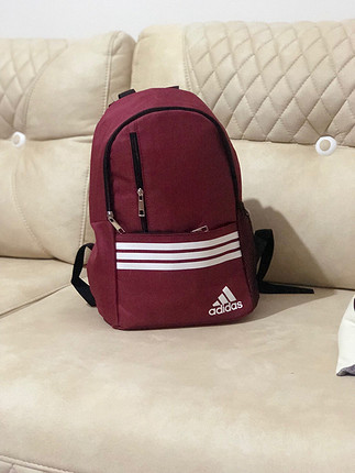 diğer Beden Adidas sırt çantası ???? ölçüleri 34*26 cm?dir