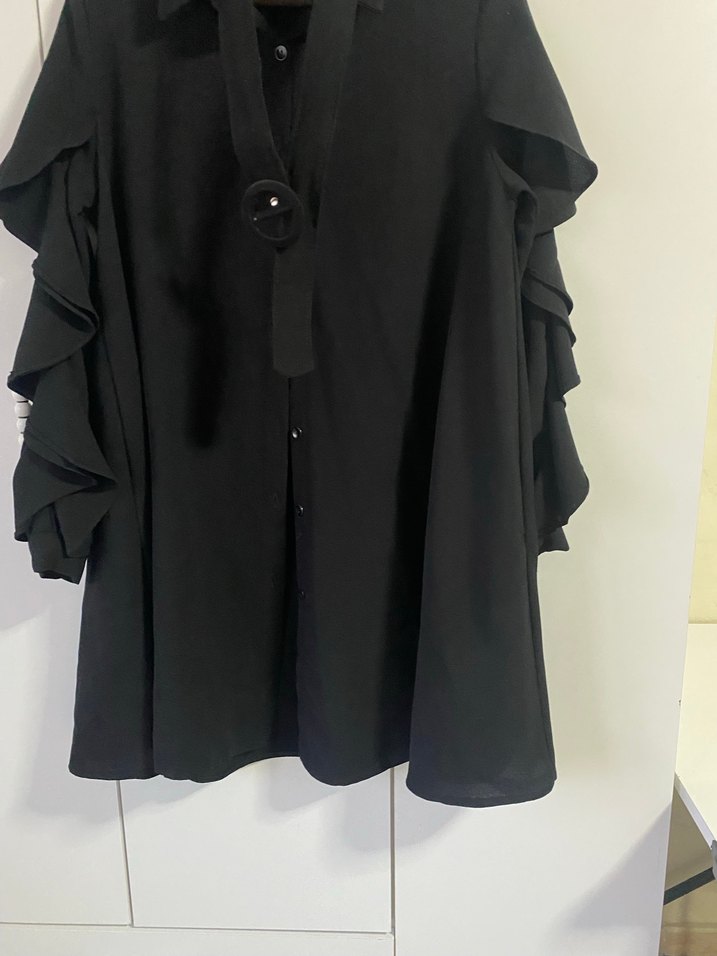 Düğmeli Siyah gömlek - Görsel 4