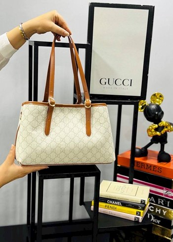 Gucci Emblem Tote Bag