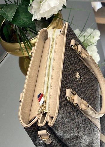  Beden çeşitli Renk Tommy Hilfiger Şeritli
