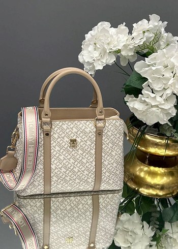 Tommy Hilfiger Şeritli