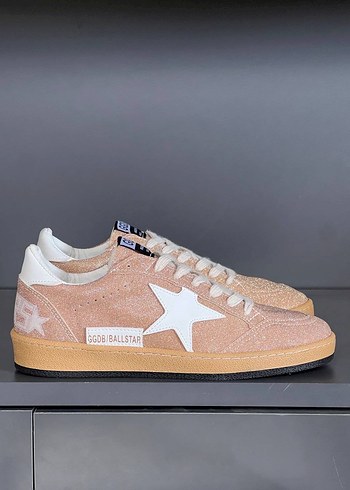 Golden Goose Deluxe Golden Goose Deluxe Sneakers