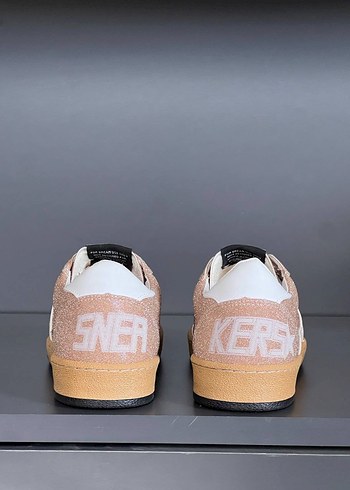 36 Beden ten rengi Renk Golden Goose Deluxe Sneakers