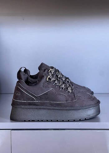 37 Beden siyah Renk Ugg Sneakers