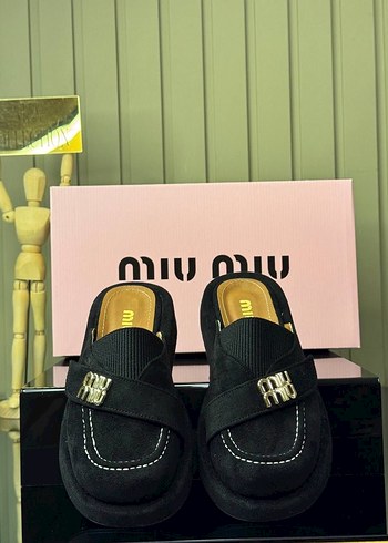 Miu Miu Terlik
