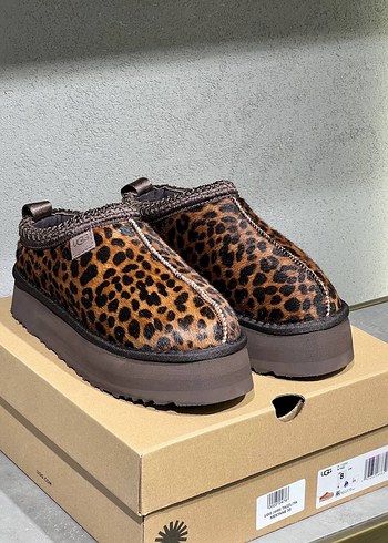 38 Beden Ugg İthal Terlik