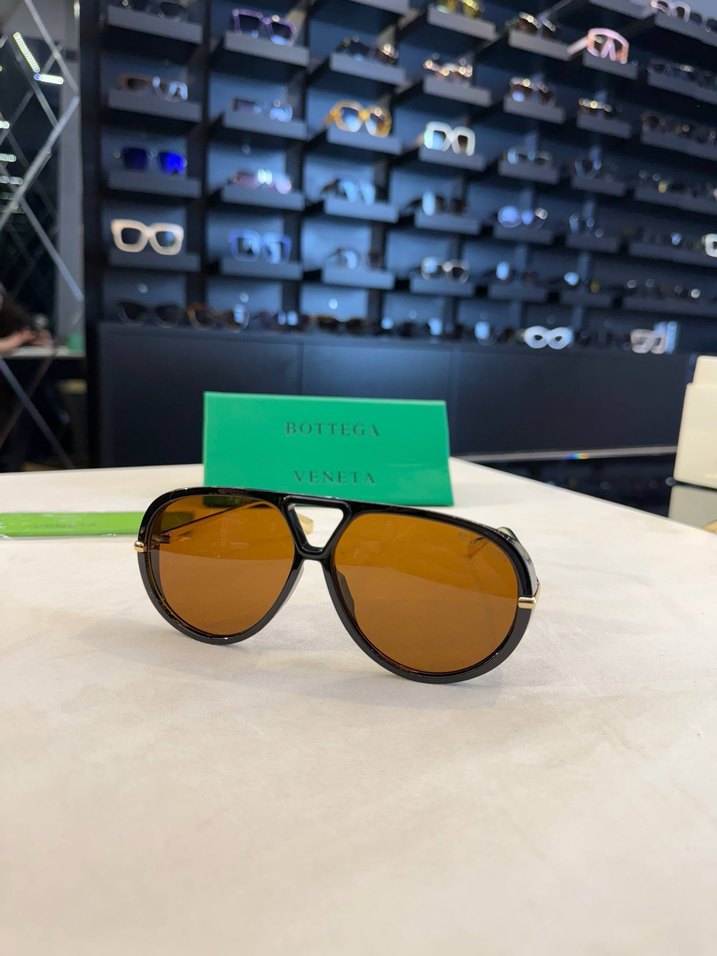 Bottega Veneta İthal Sunglasses - Görsel 4