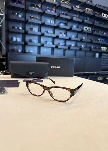 Prada İthal Sunglasses - Görsel 3
