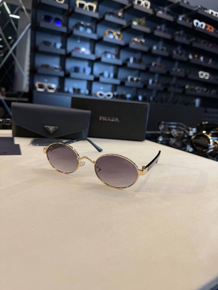 Prada İthal Sunglasses - Görsel 3