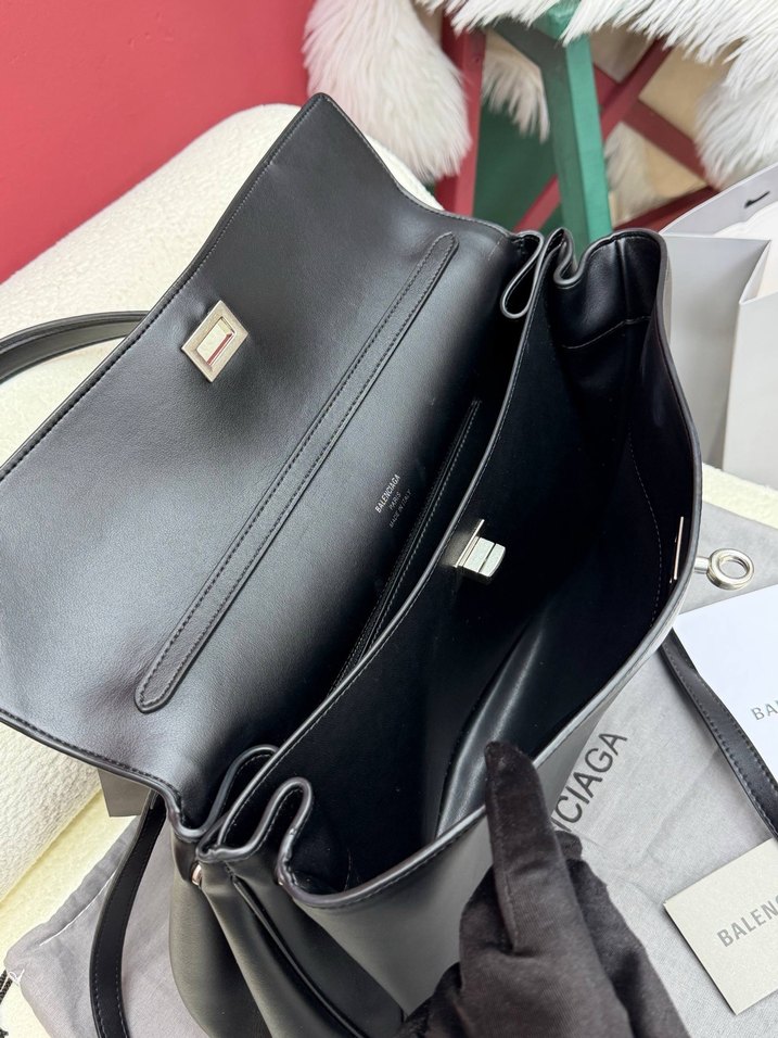 Balenciaga İthal Medium Bag - Görsel 5