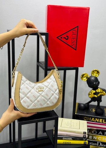 Beden Guess Handbags