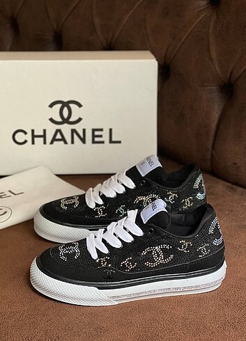 Chanel Sneakers 