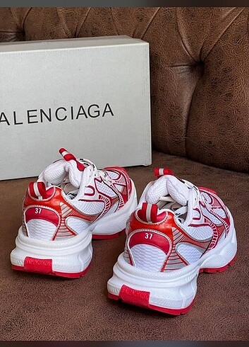 Balenciaga Sneakers 