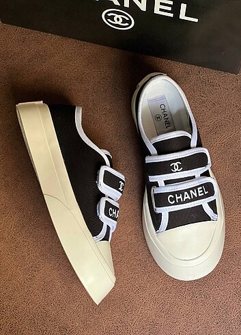 39 Beden Chanel Sneakers 