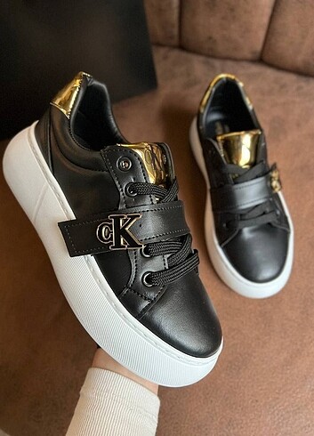 Calvin Klein Sneakers 