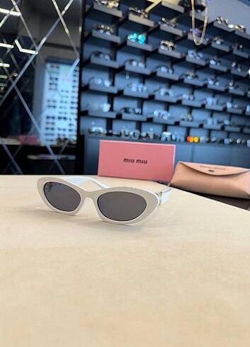 Miu Miu İthal Sunglasses 