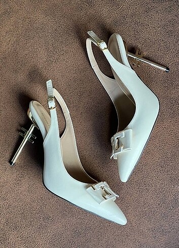 38 Beden ten rengi Renk Elisabetta Franchi Stiletto 