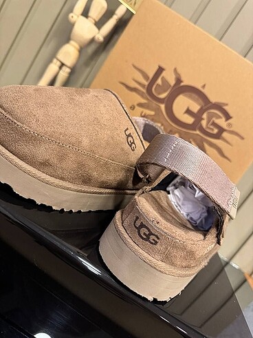 38 Beden Ugg Terlik