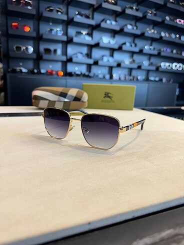 Beden Burberry İthal Sunglasses