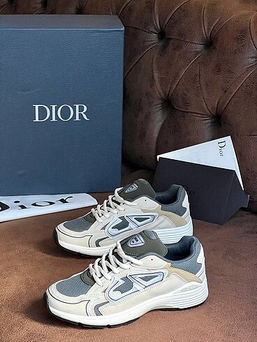 Dior Sneakers