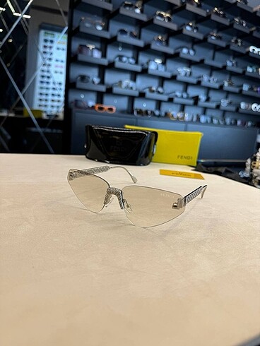 Fendi Fendi İthal Sunglasses